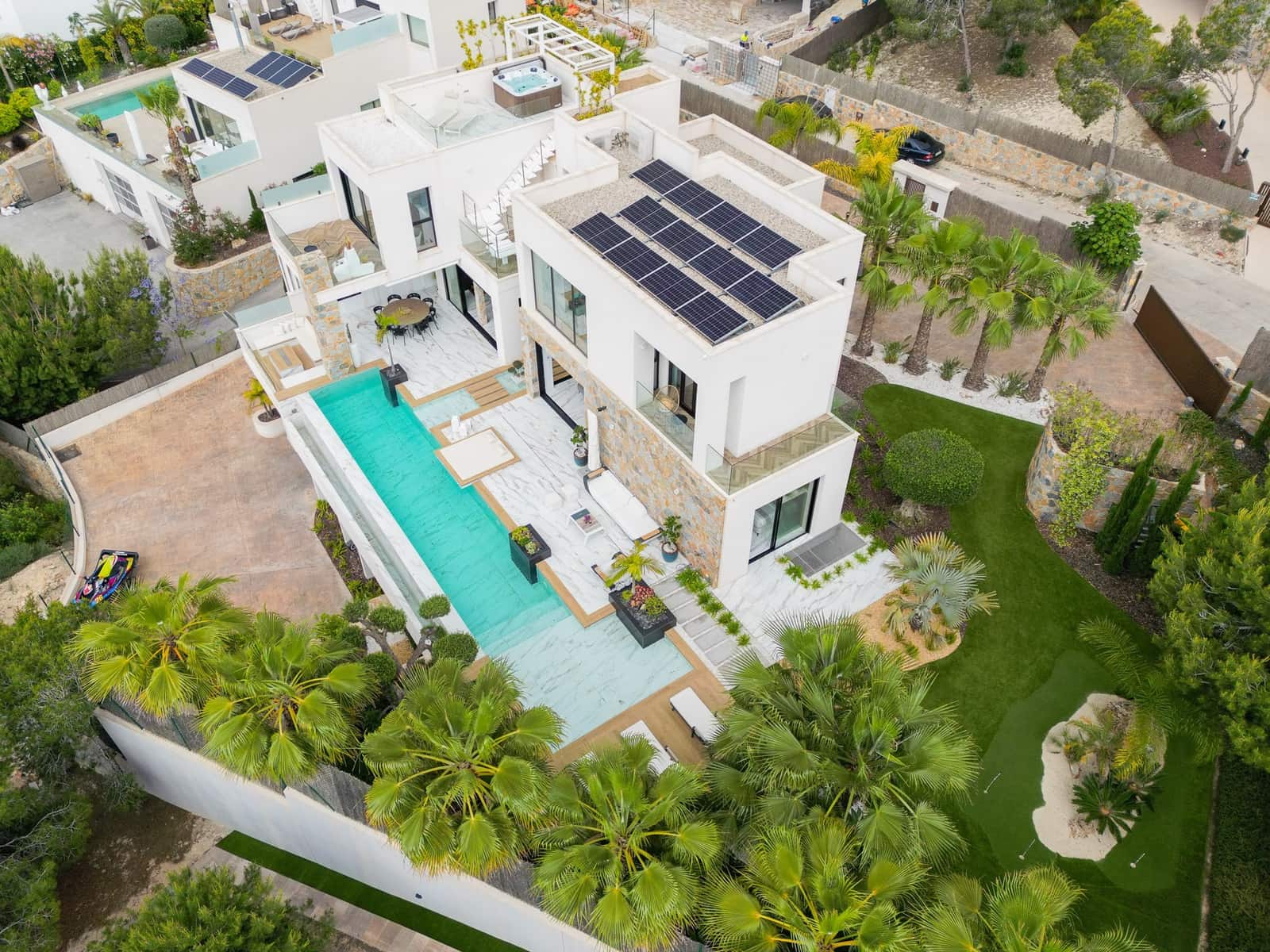 4 chambre Villa/Maison à vendre à Las Colinas Golf avec piscine garage - 2 880 000 € (Ref: 9013183)