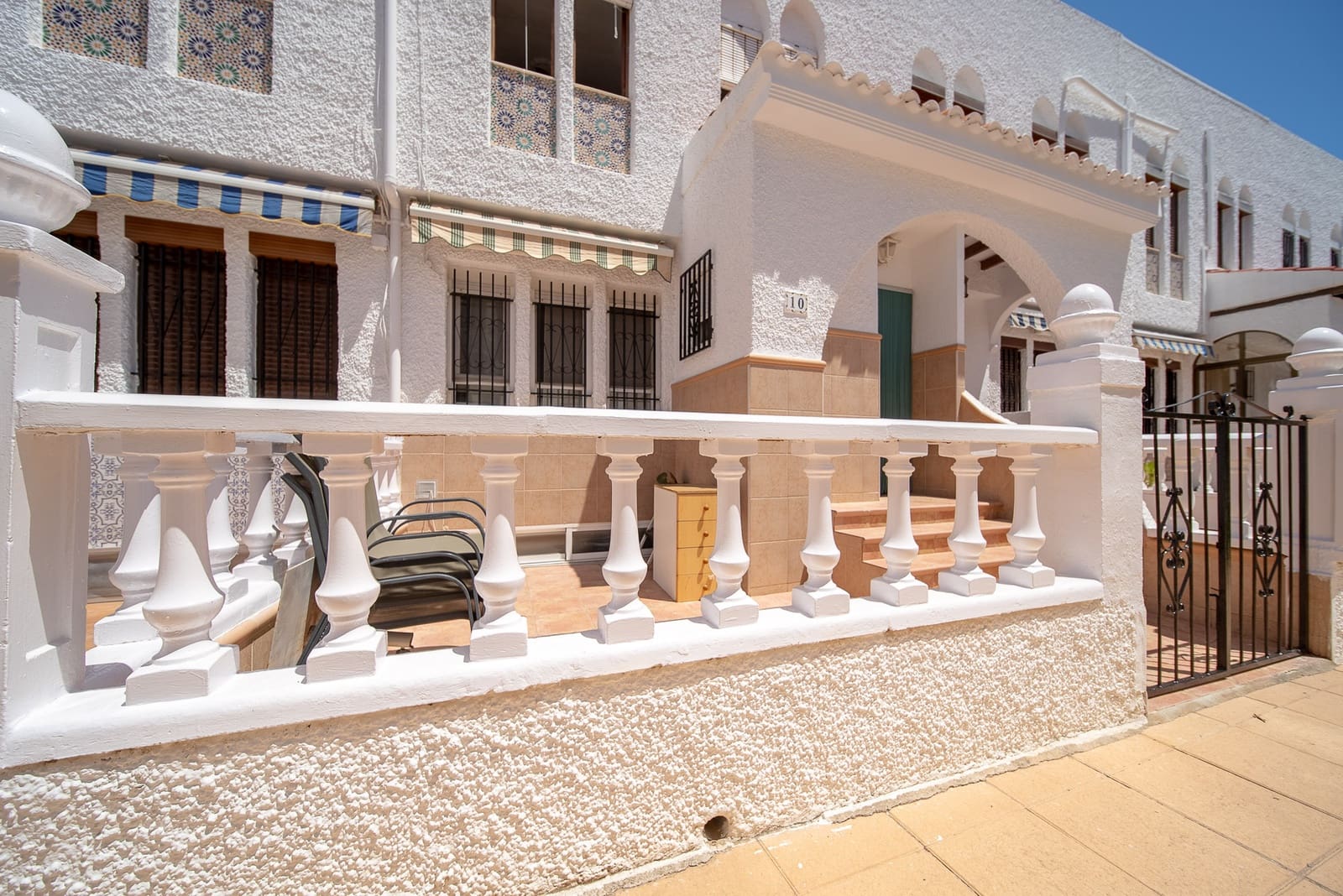 4 soveværelse Finca/Landehus til salg i La Mata med swimmingpool garage - € 209.900 (Ref: 9049564)