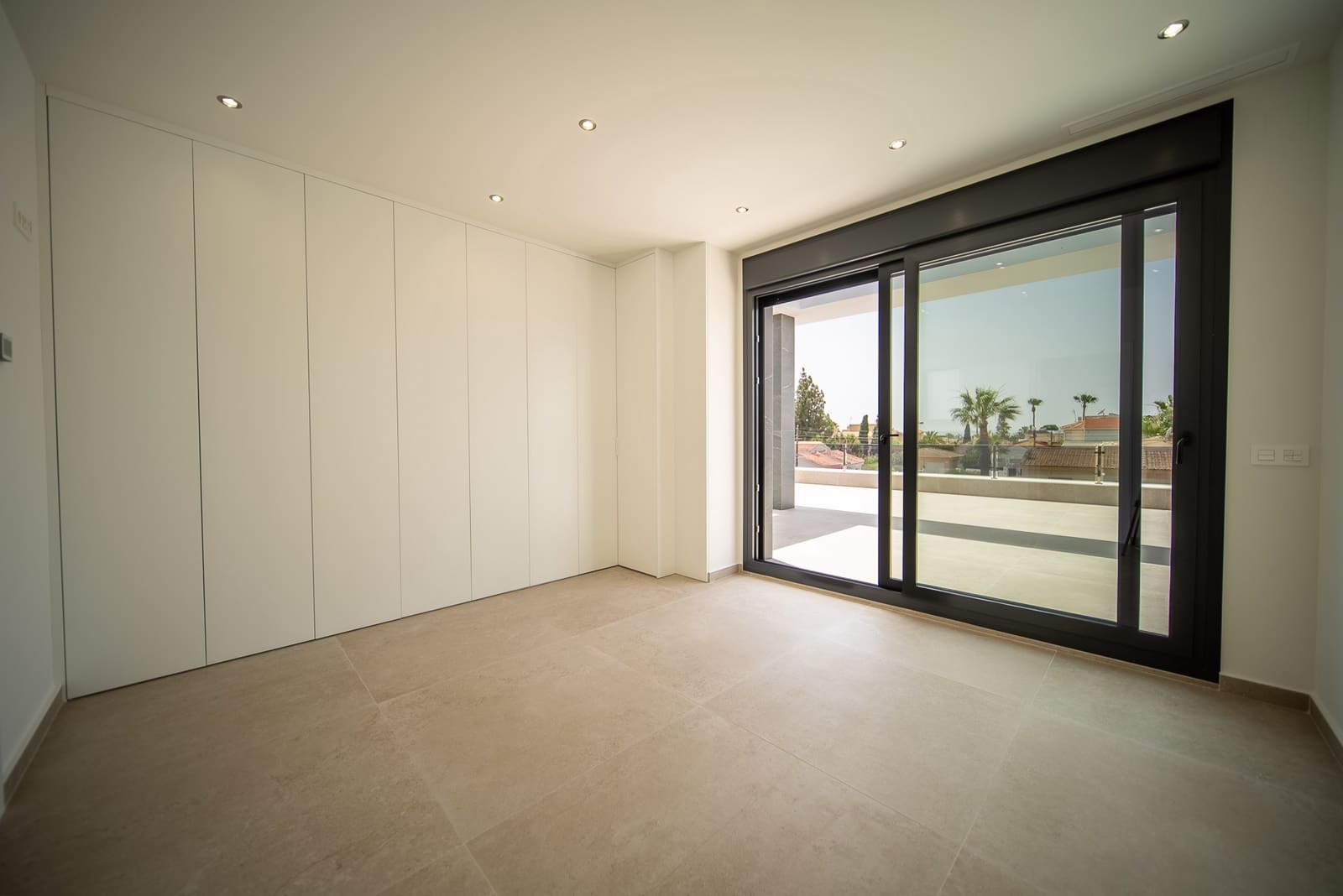 3 bedroom Villa for sale in Ciudad Quesada with pool garage - € 799,900 (Ref: 9061786)