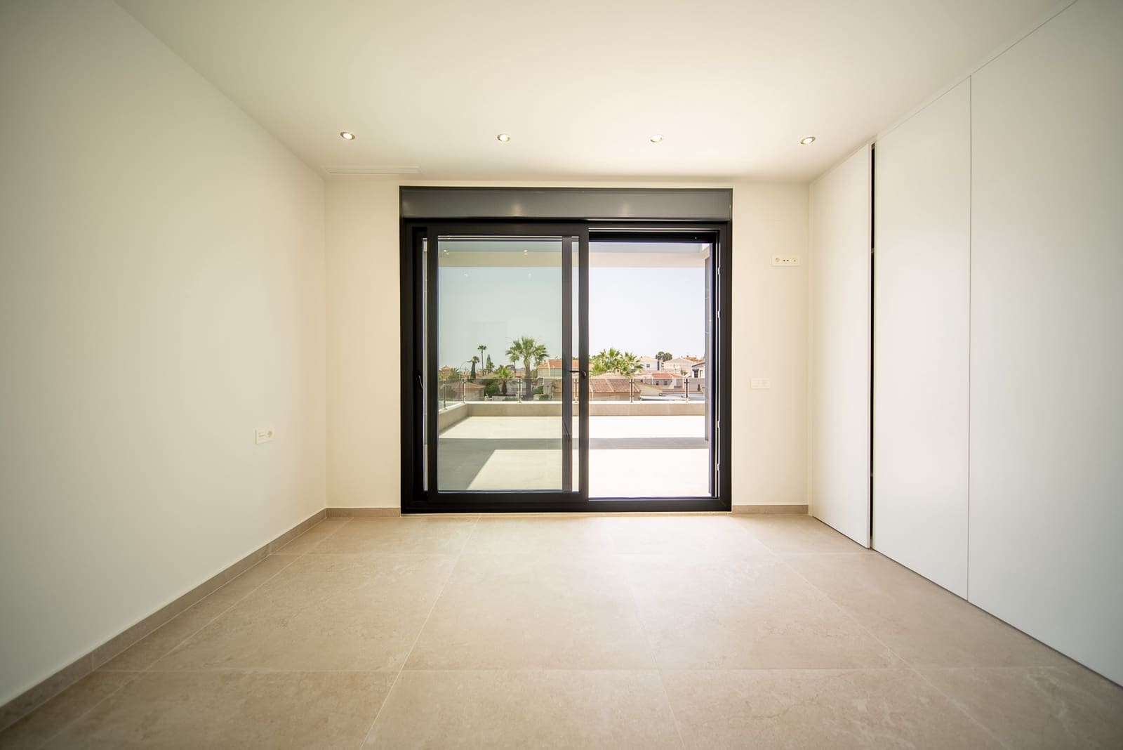 3 bedroom Villa for sale in Ciudad Quesada with pool garage - € 799,900 (Ref: 9061786)