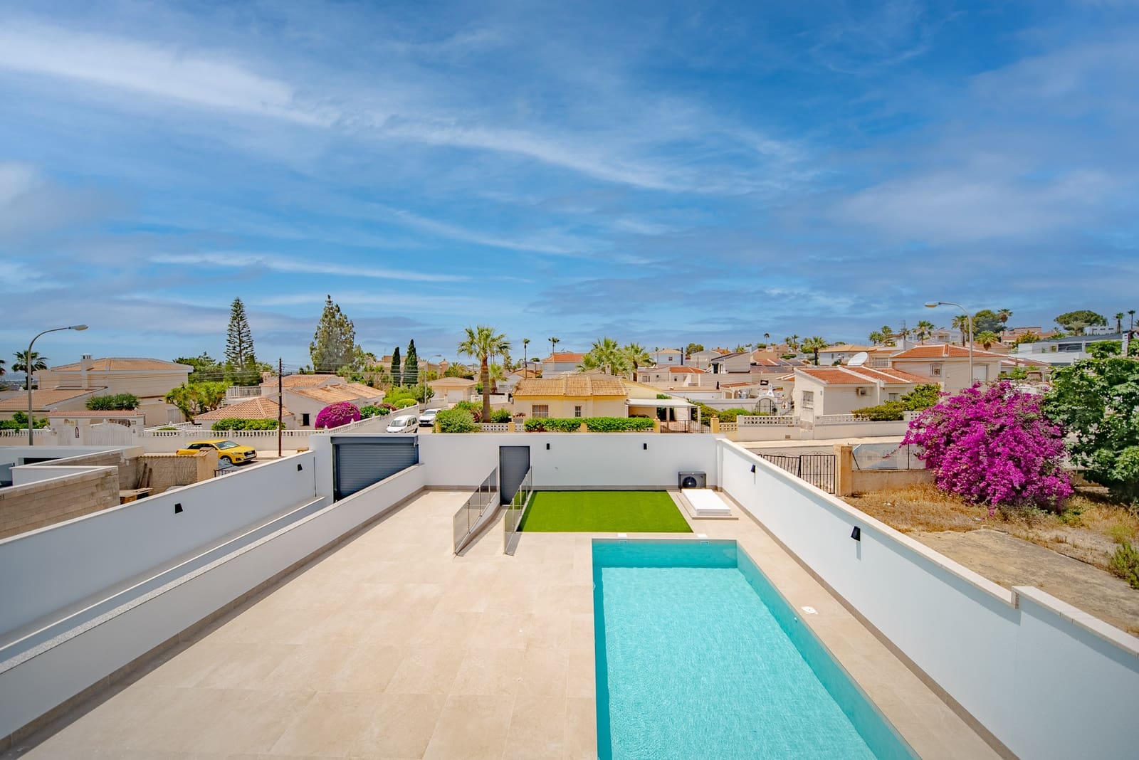 3 bedroom Villa for sale in Ciudad Quesada with pool garage - € 799,900 (Ref: 9061786)