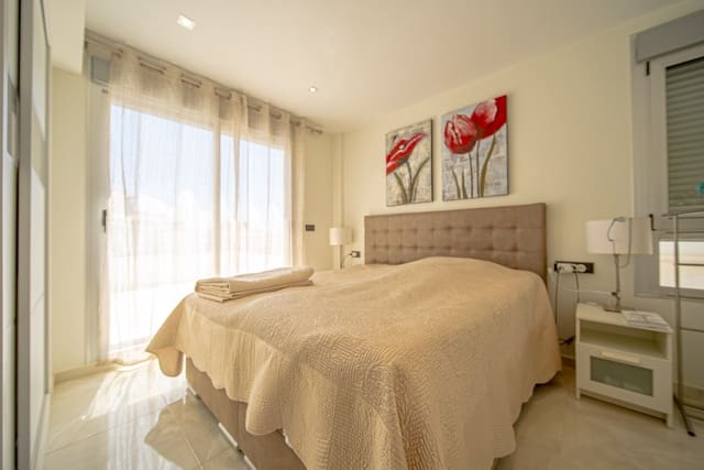 3 Zimmer Villa zu verkaufen in Lomas de Cabo Roig - Los Dolses, Orihuela mit Pool Garage - 389.000 € (Ref: 9094513)