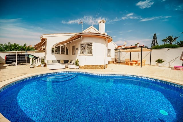 3 soverom Villa til salgs i Ciudad Quesada, Rojales med svømmebasseng garasje - € 359 000 (Ref: 9123805)