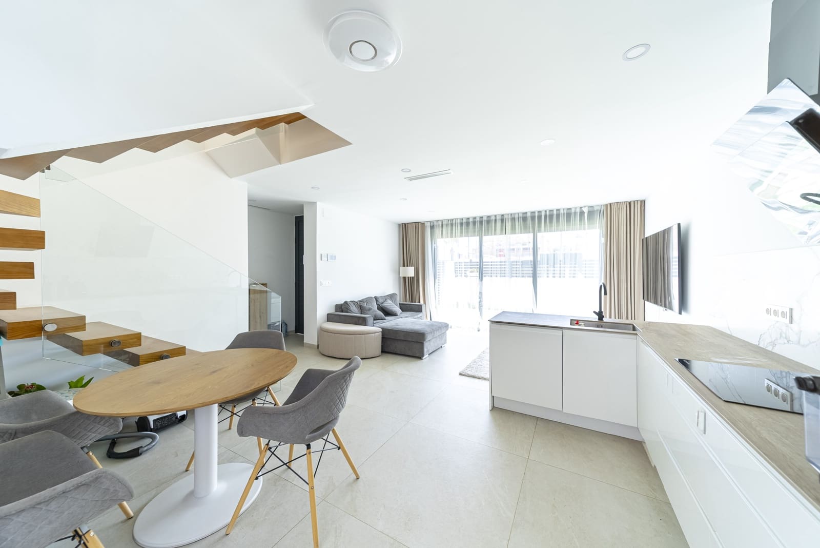 2 soverom Villa til salgs i Benijofar med svømmebasseng garasje - € 330 000 (Ref: 9162699)