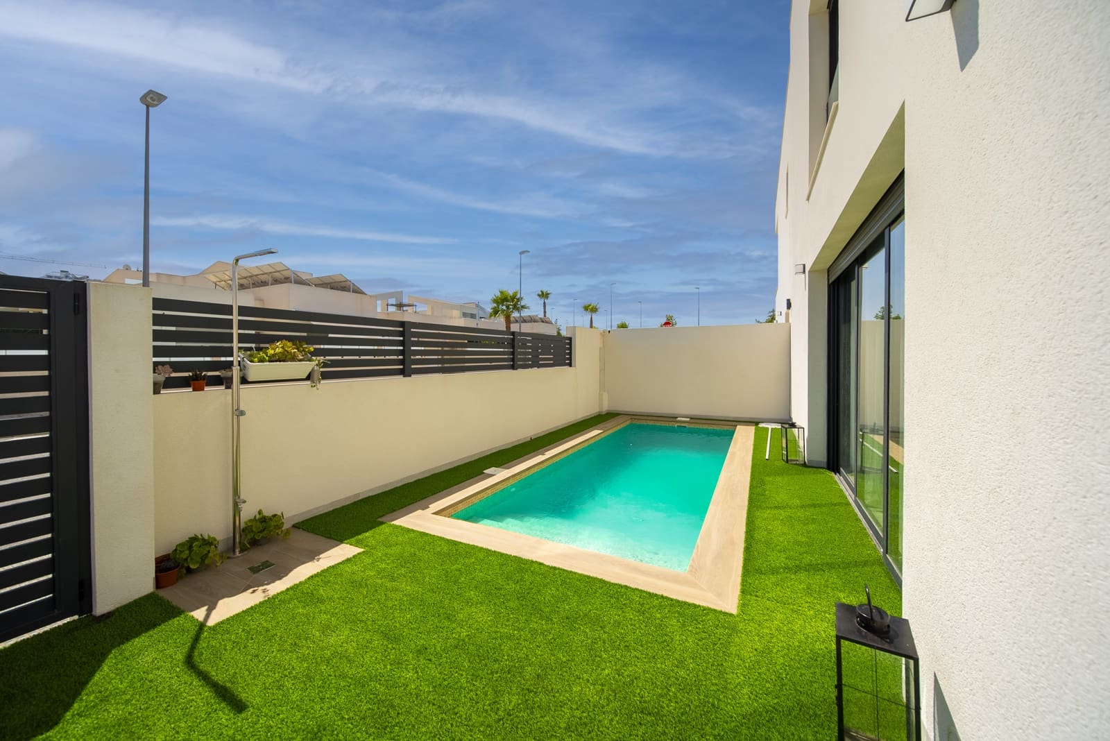 2 soverom Villa til salgs i Benijofar med svømmebasseng garasje - € 330 000 (Ref: 9162699)