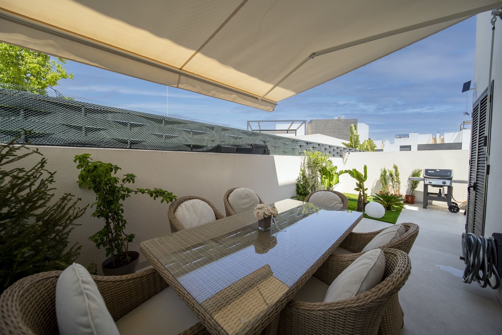 2 soverom Villa til salgs i Benijofar med svømmebasseng garasje - € 330 000 (Ref: 9162699)