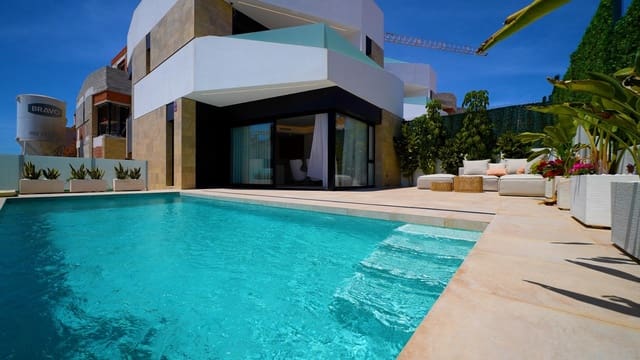 3 soveværelse Villa til salg i Los Altos med swimmingpool garage - € 499.000 (Ref: 9162702)