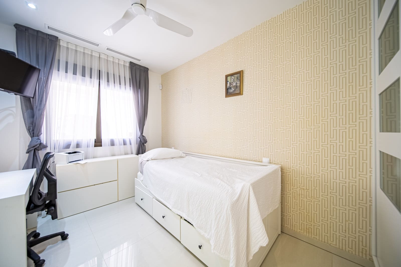 2 chambre Appartement à vendre à Guardamar del Segura avec piscine garage - 260 000 € (Ref: 9168353)