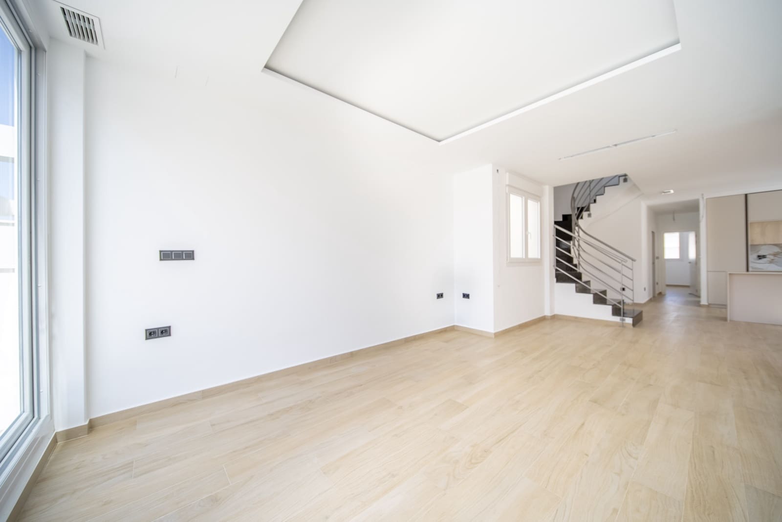 3 bedroom Villa for sale in Aguas Nuevas with pool garage - € 640,000 (Ref: 9172429)