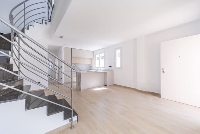 3 soverom Villa til salgs i Aguas Nuevas, Torrevieja med svømmebasseng garasje - € 640 000 (Ref: 9172429)