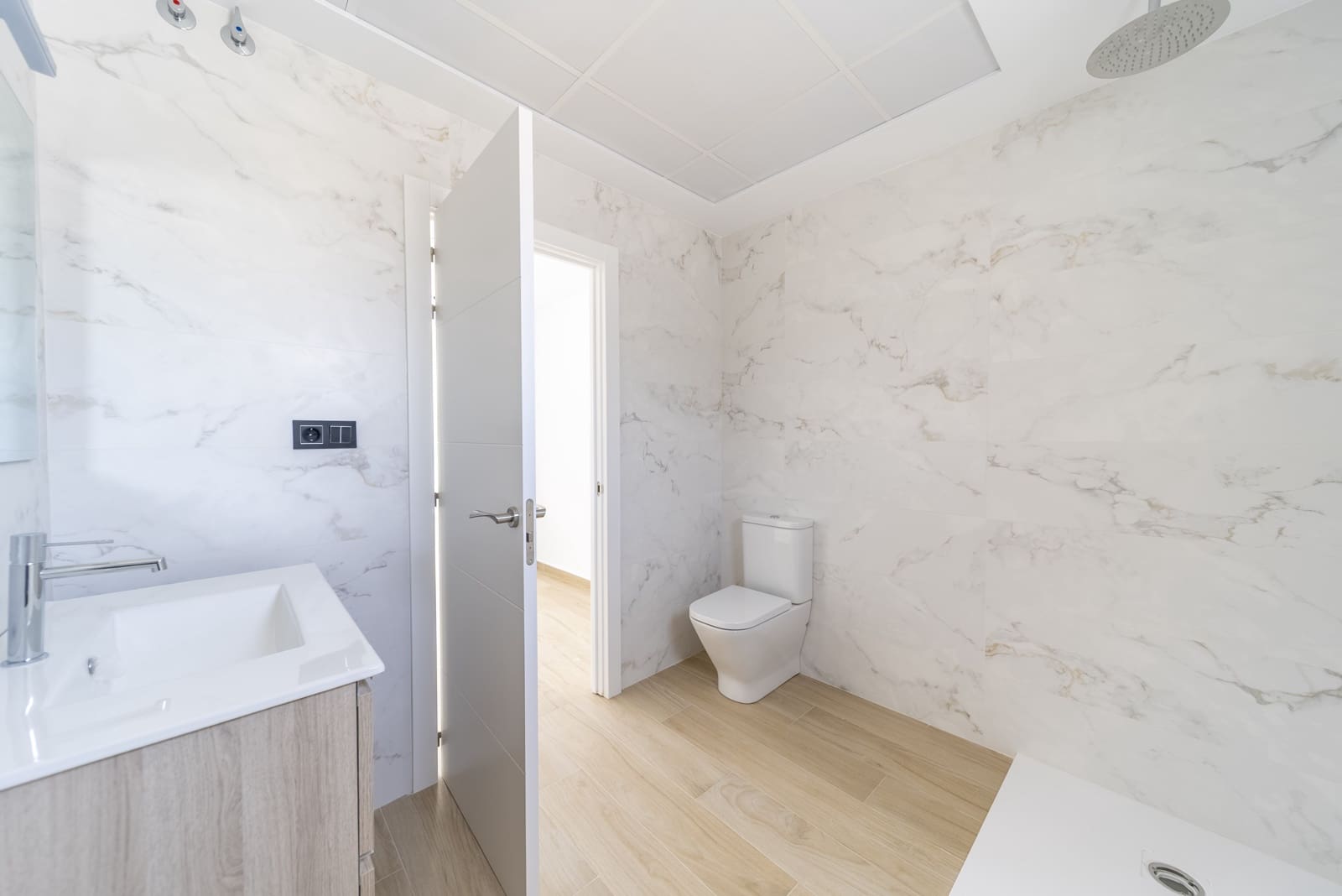 3 bedroom Villa for sale in Aguas Nuevas with pool garage - € 640,000 (Ref: 9172429)