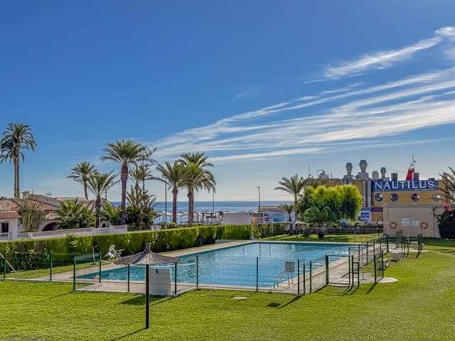 2 bedroom Apartment for sale in Rocio del Mar, Torrevieja with pool - € 210,000 (Ref: 9216038)