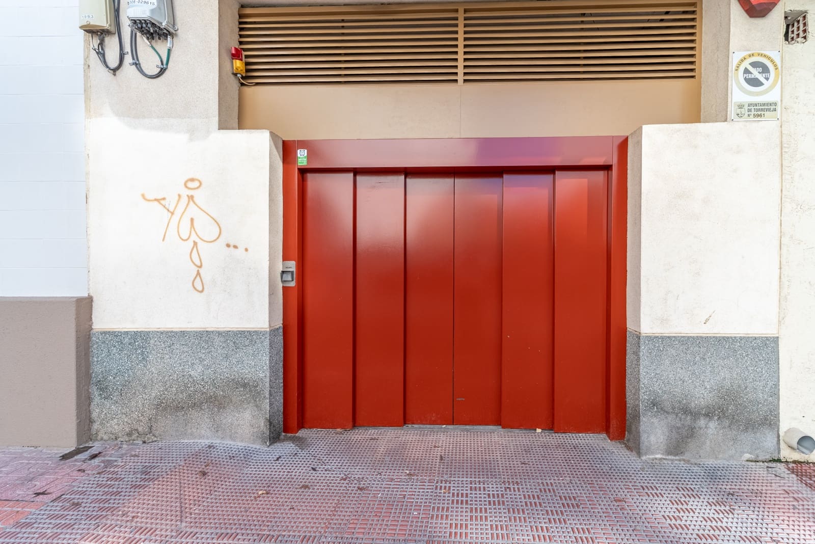 2 soverom Penthouse til salgs i Torrevieja med garasje - € 199 000 (Ref: 9296288)