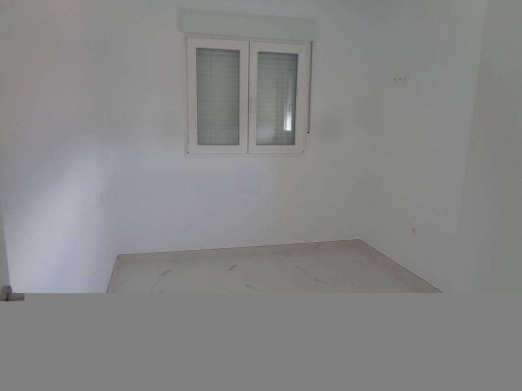 4 soveværelse Villa til salg i Pinoso med swimmingpool garage - € 423.000 (Ref: 9313819)