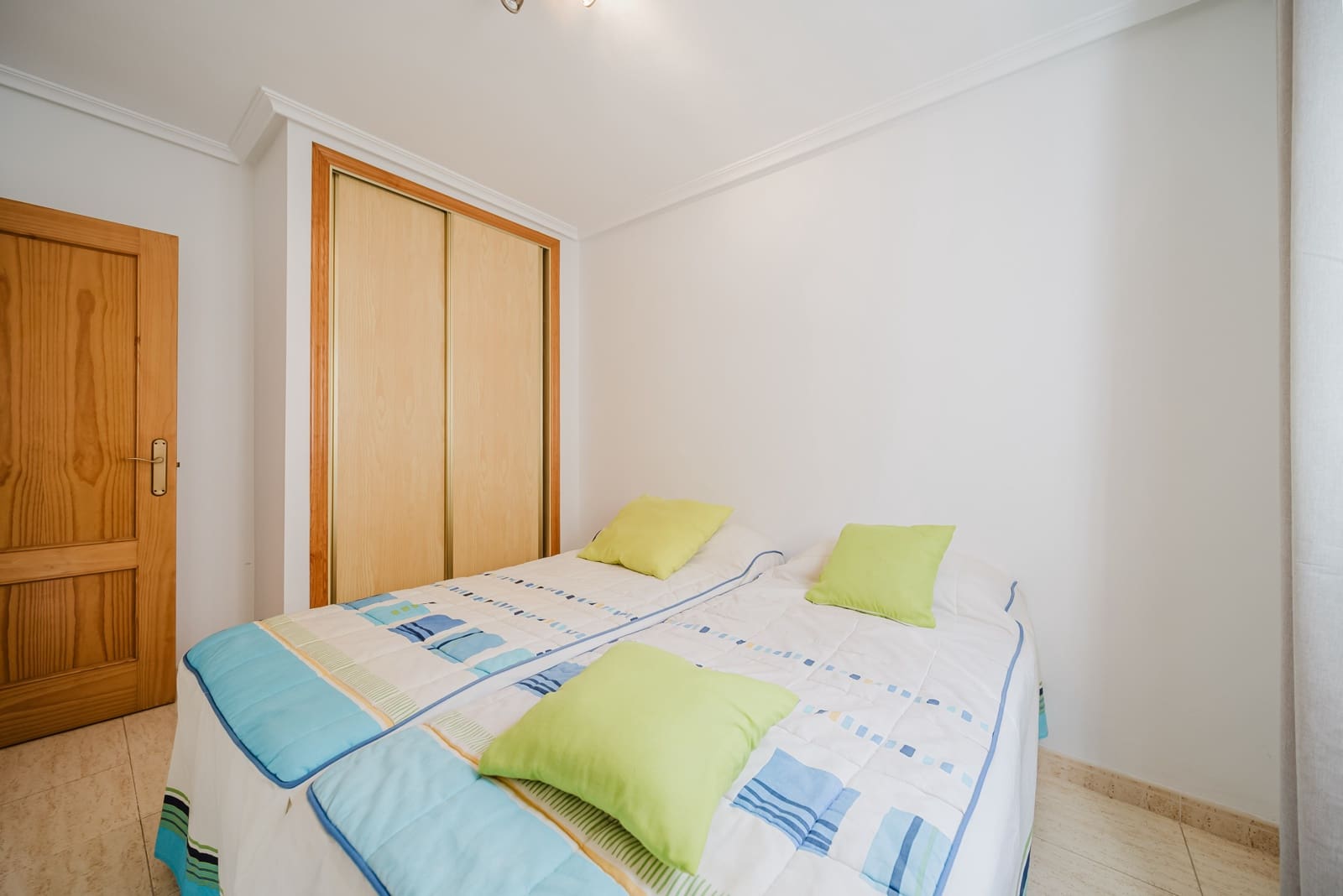 3 slaapkamer Appartement te koop in Playa Flamenca met zwembad garage - € 278.000 (Ref: 9328664)