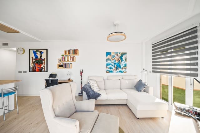 2 bedroom Penthouse for sale in Gaspar Perelló, Torrevieja - € 420,000 (Ref: 9357439)