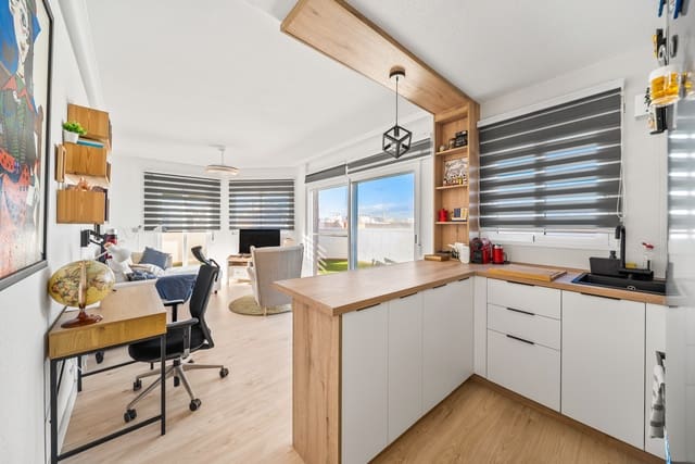 2 bedroom Penthouse for sale in Gaspar Perelló, Torrevieja - € 420,000 (Ref: 9357439)