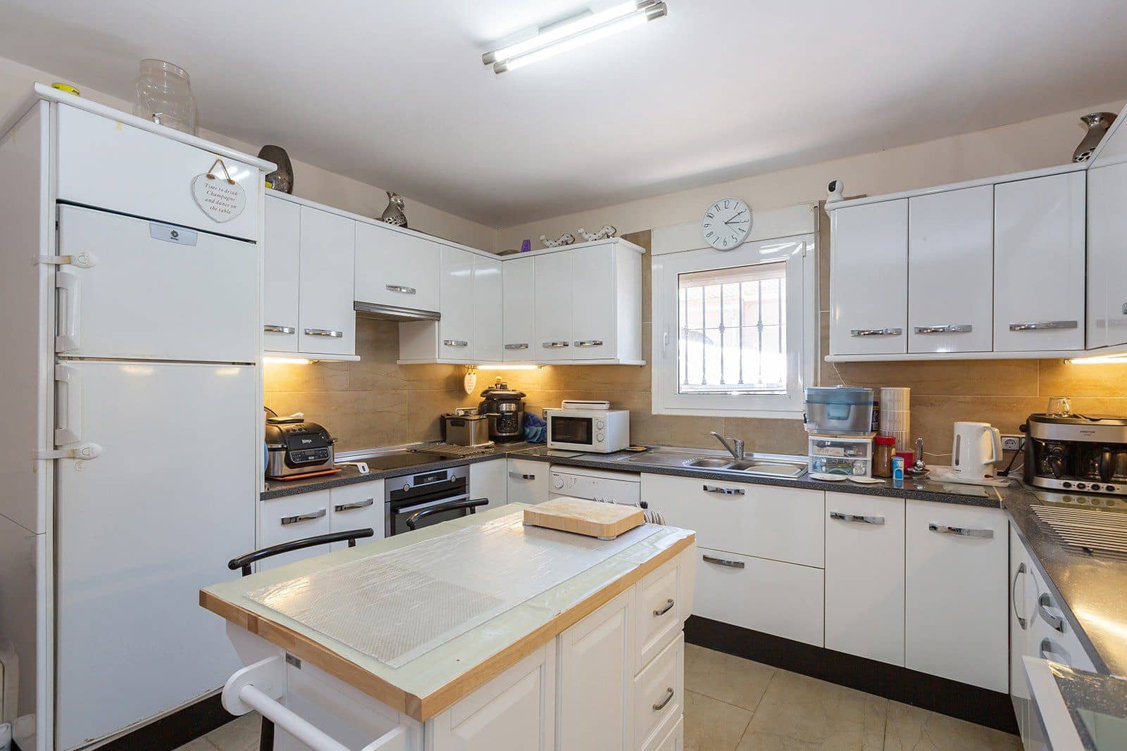 6 soverom Villa til salgs i Los Balcones med svømmebasseng garasje - € 610 000 (Ref: 9388320)