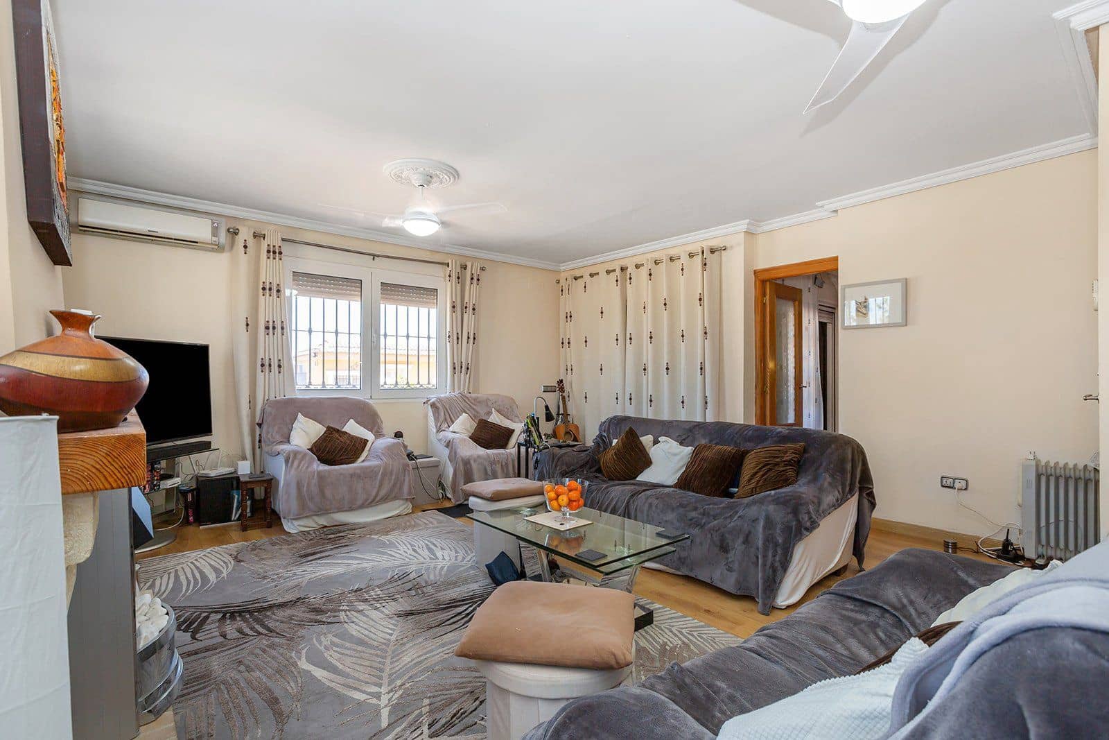 6 soverom Villa til salgs i Los Balcones med svømmebasseng garasje - € 610 000 (Ref: 9388320)