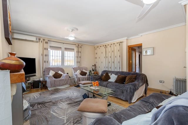 6 soverom Villa til salgs i Los Balcones med svømmebasseng garasje - € 610 000 (Ref: 9388320)