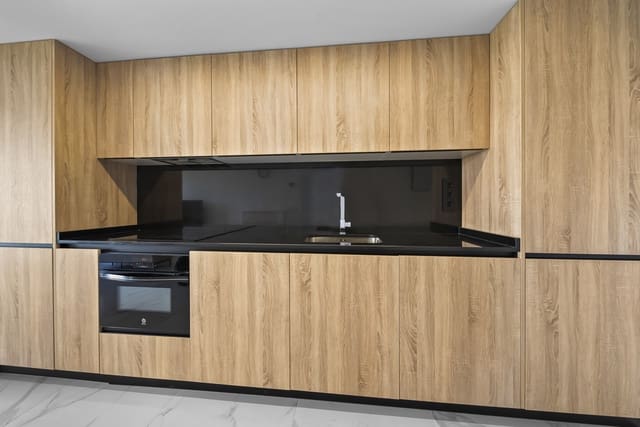 2 soverom Leilighet til salgs i Punta Prima, Torrevieja med svømmebasseng garasje - € 460 000 (Ref: 9394463)