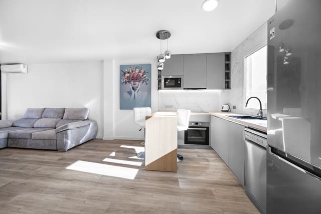 3 soverom Leilighet til salgs i Centro, Torrevieja - € 195 000 (Ref: 9417858)