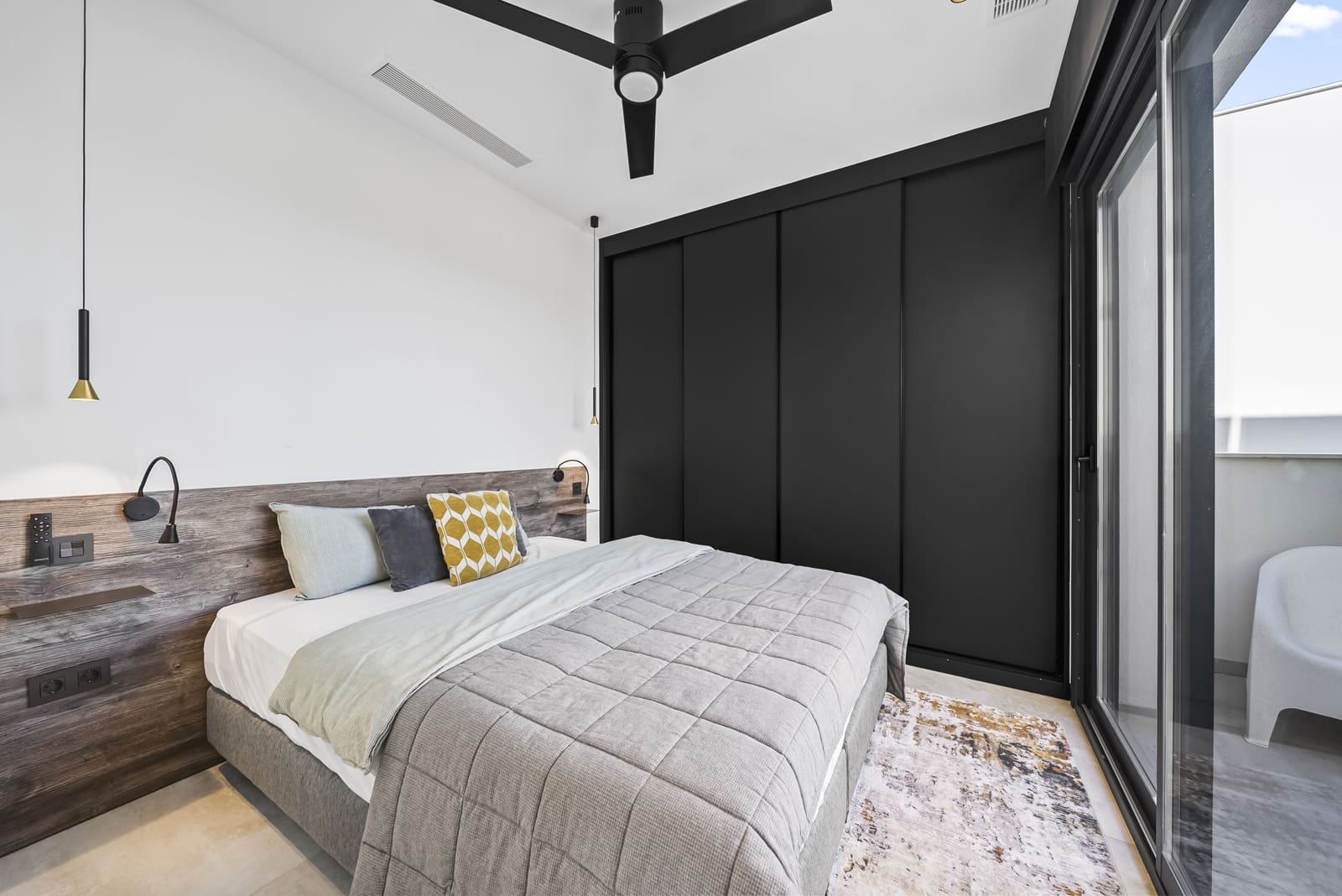 4 soverom Villa til salgs i Ciudad Quesada med svømmebasseng garasje - € 749 000 (Ref: 9431616)