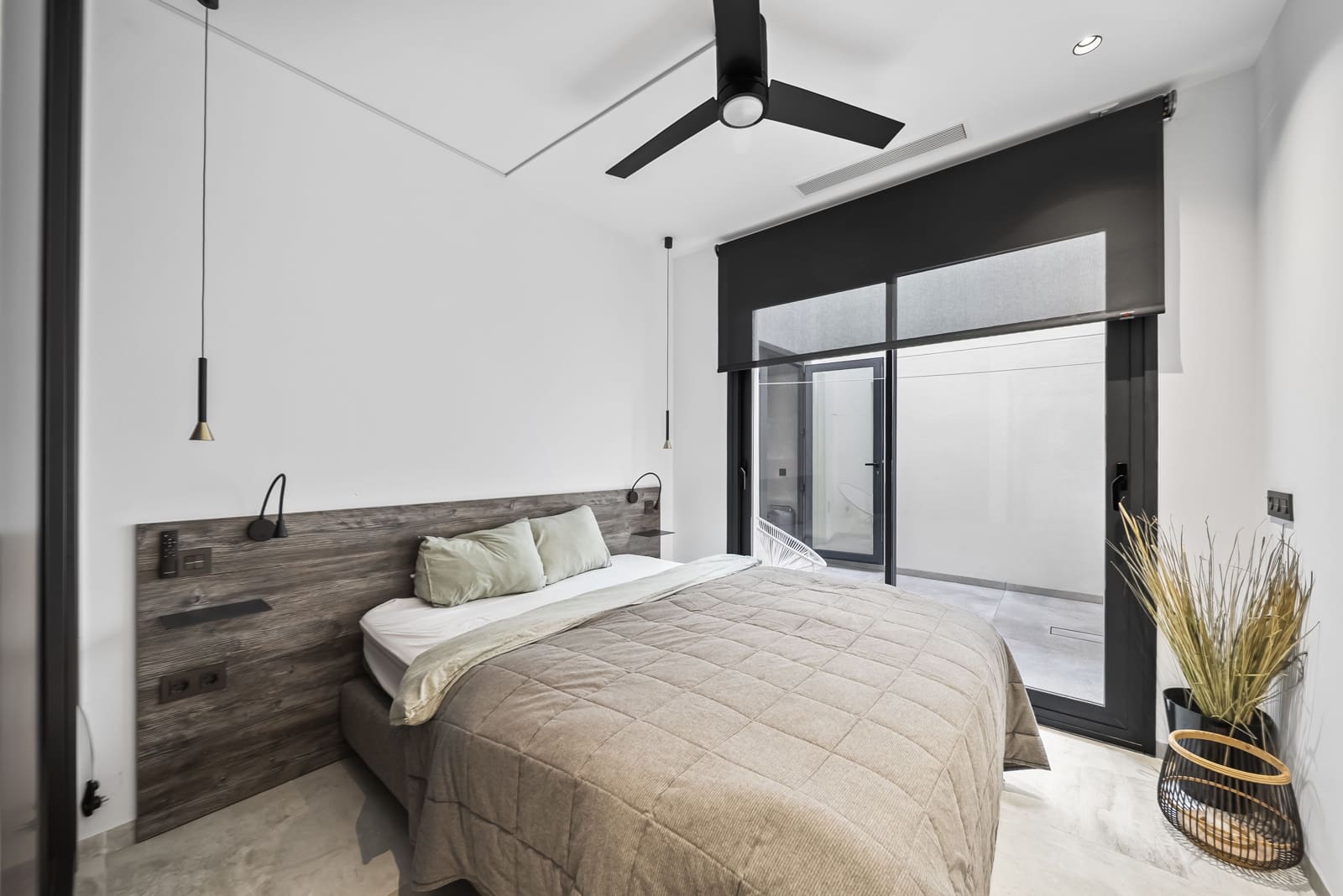 4 soverom Villa til salgs i Ciudad Quesada med svømmebasseng garasje - € 749 000 (Ref: 9431616)