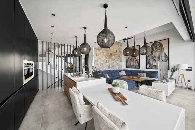 4 soverom Villa til salgs i Ciudad Quesada, Rojales med svømmebasseng garasje - € 749 000 (Ref: 9431616)