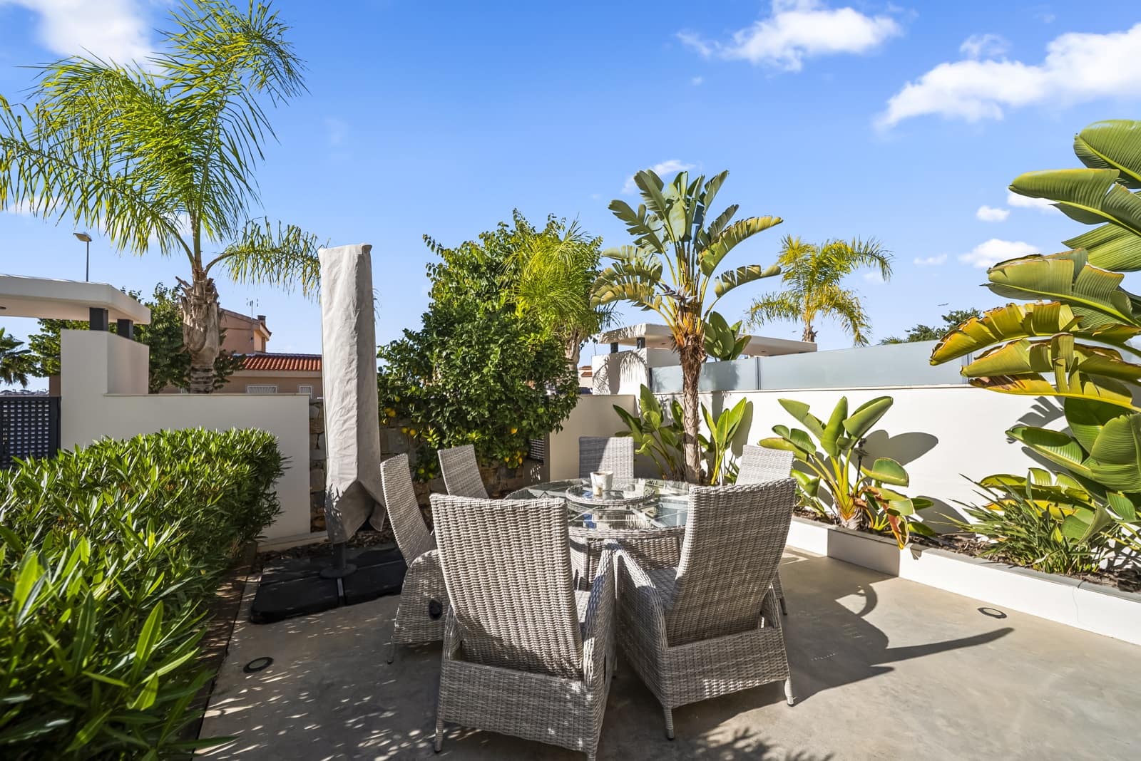 4 soverom Villa til salgs i Ciudad Quesada med svømmebasseng garasje - € 749 000 (Ref: 9431616)