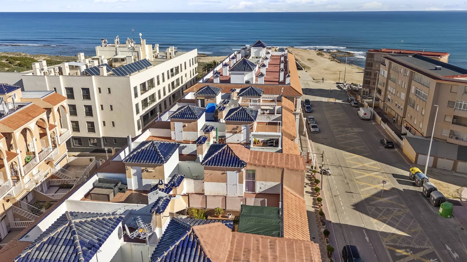 1 bedroom Penthouse for sale in La Mata with pool - € 180,000 (Ref: 9435145)