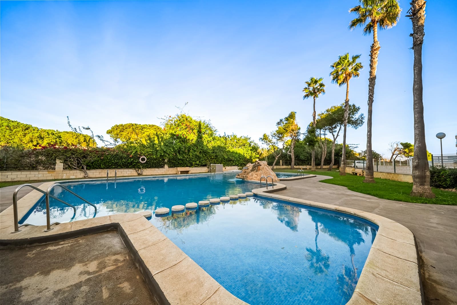 2 sovrum Lägenhet till salu i La Mata med pool - 264 900 € (Ref: 9435146)