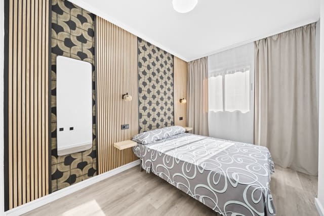 Apartamento de 2 habitaciones en Centro, Torrevieja en venta - 185.000 € (Ref: 9436360)