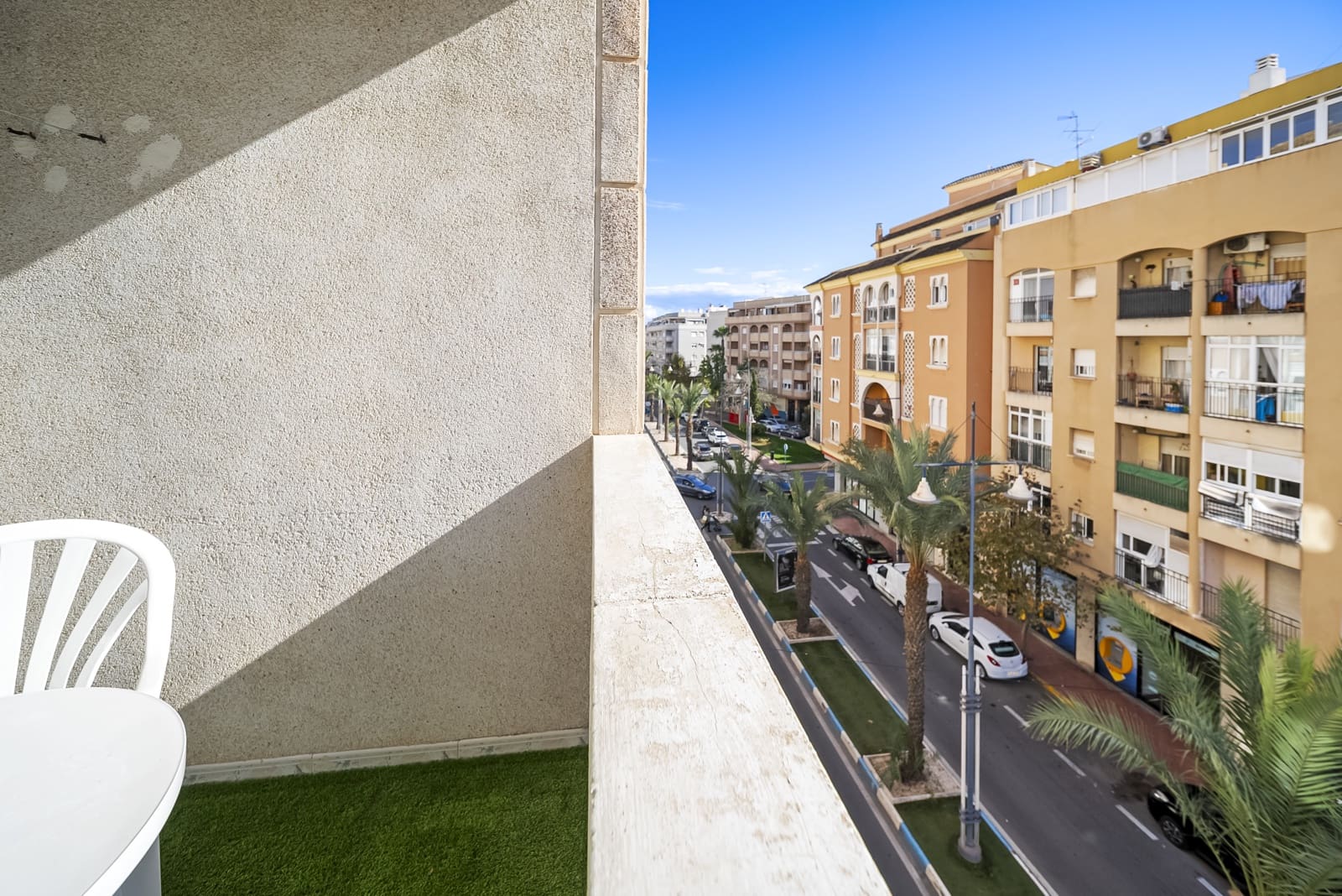 Apartamento de 2 habitaciones en Torrevieja en venta - 185.000 € (Ref: 9436360)