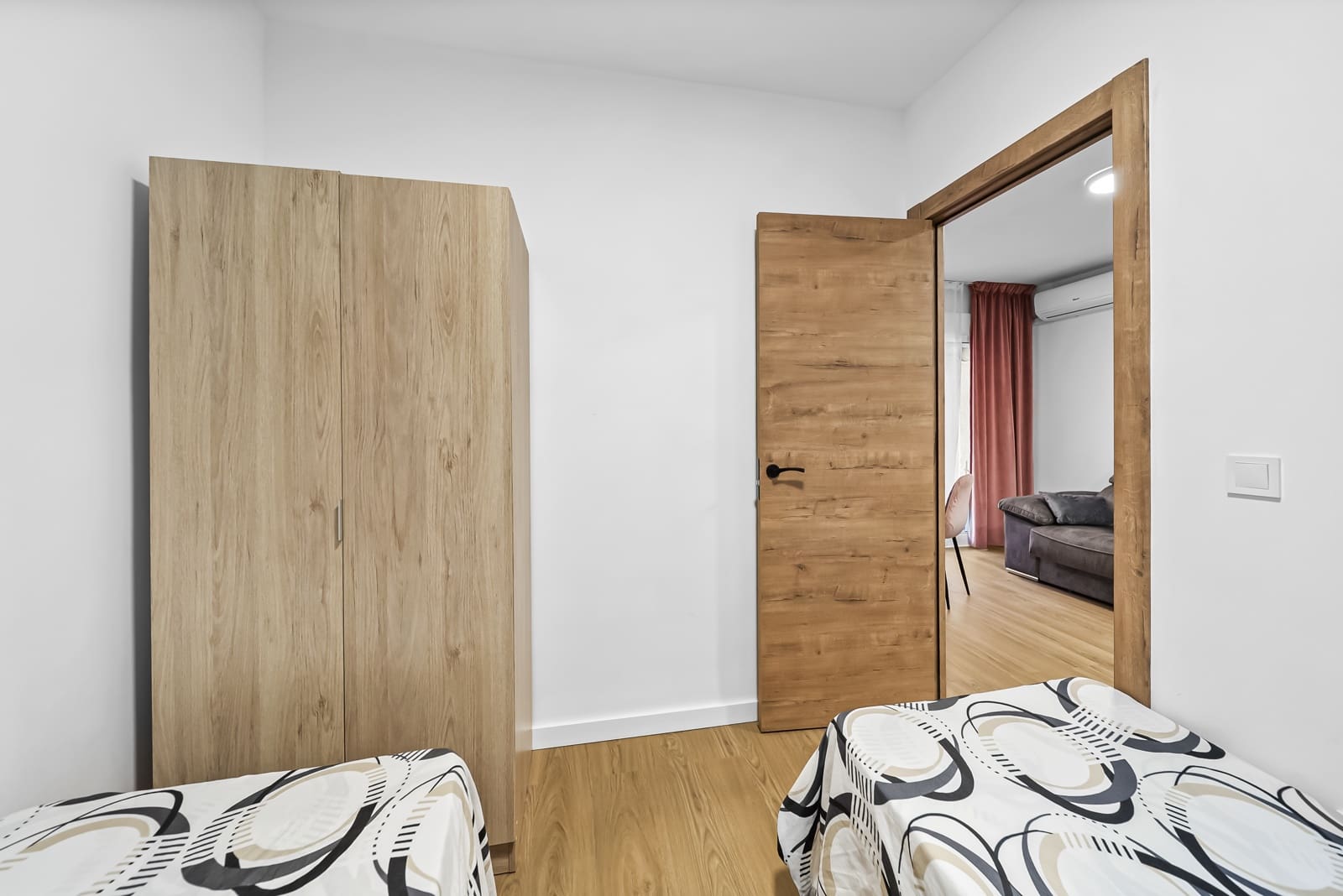 Apartamento de 2 habitaciones en Torrevieja en venta con piscina - 180.000 € (Ref: 9438091)