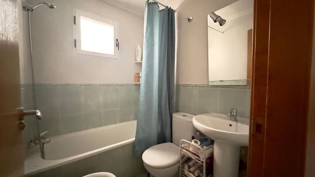 2 quarto Apartamento para venda em Centro - Muelle Pesquero, Torrevieja - 139 000 € (Ref: 9517933)