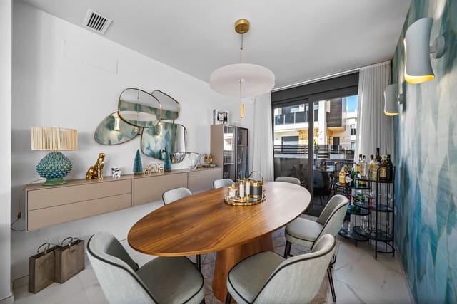 3 soverom Villa til salgs i Lomas de Cabo Roig - Los Dolses, Orihuela med svømmebasseng garasje - € 695 000 (Ref: 9525500)