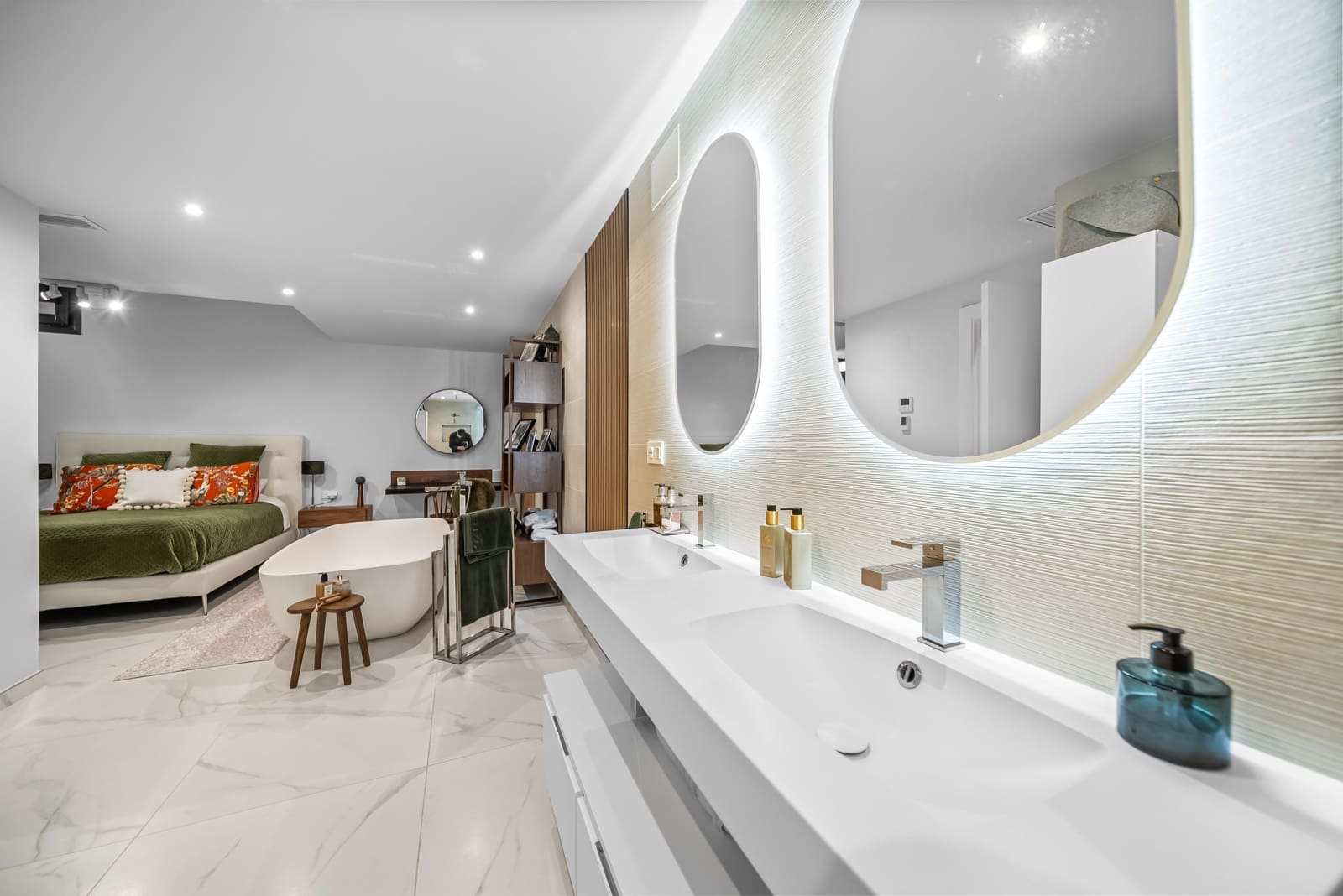 3 soverom Villa til salgs i Orihuela Costa med svømmebasseng garasje - € 695 000 (Ref: 9525500)