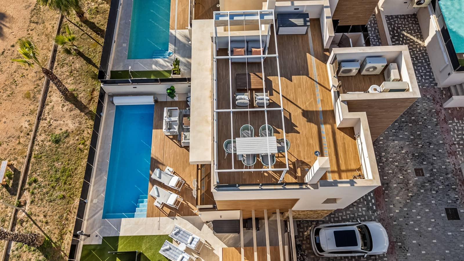 3 Zimmer Villa zu verkaufen in Orihuela Costa mit Pool Garage - 695.000 € (Ref: 9528398)