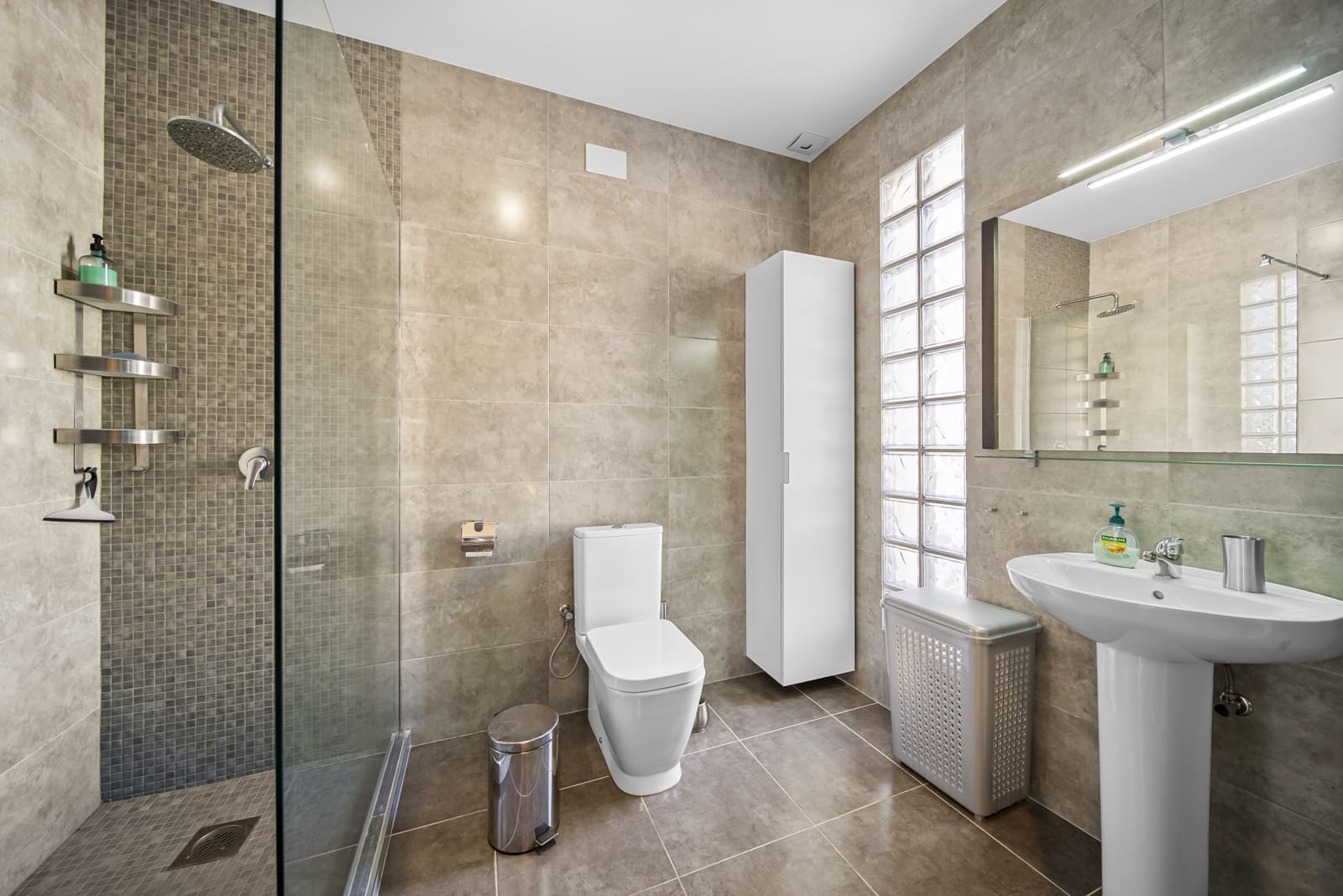 6 camera da letto Villa in vendita in La Zenia con piscina garage - 1.600.000 € (Rif: 9549992)