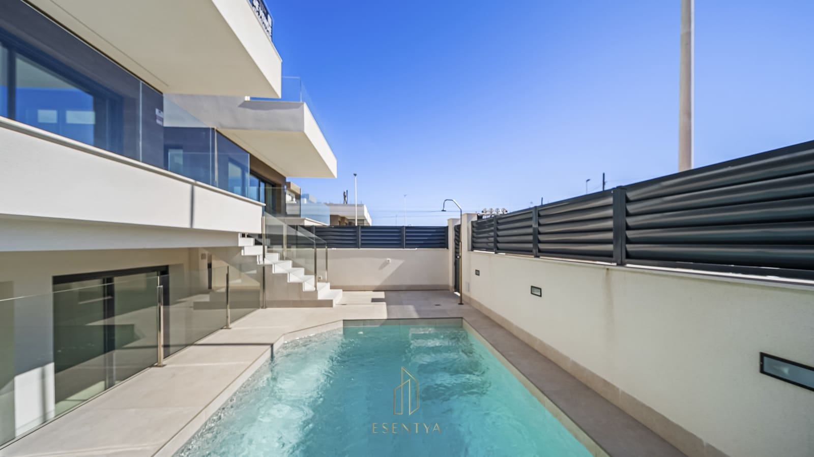 4 bedroom Villa for sale in La Mata with pool garage - € 820,000 (Ref: 9569996)