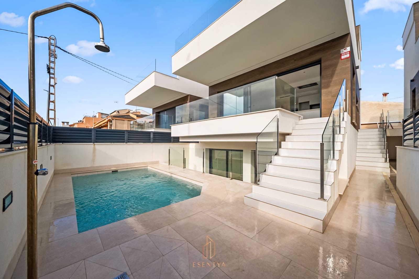 4 soverom Villa til salgs i La Mata med svømmebasseng garasje - € 845 000 (Ref: 9569997)