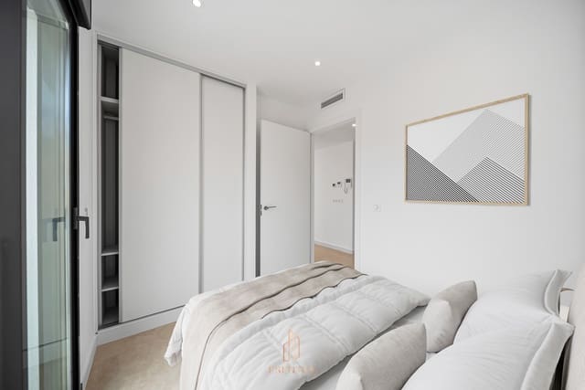 4 camera da letto Villa in vendita in Los Europeos, Torrevieja con piscina garage - 845.000 € (Rif: 9569997)