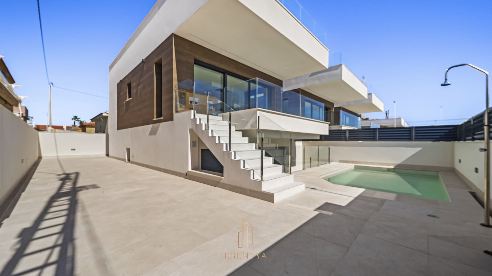 4 bedroom Villa for sale in La Mata with pool garage - € 845,000 (Ref: 9569997)