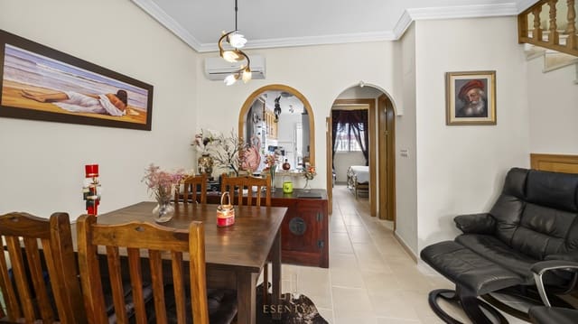 2 makuuhuone Maalaistalo myytävänä paikassa Villamartin, Orihuela mukana uima-altaan 
autotalli - 215 000 € (Ref: 9592289)