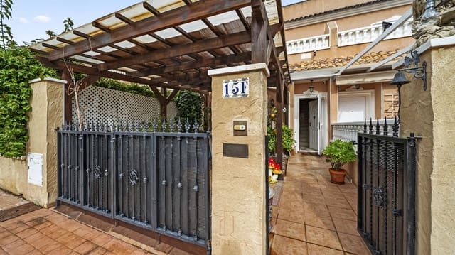 2 makuuhuone Maalaistalo myytävänä paikassa Villamartin, Orihuela mukana uima-altaan 
autotalli - 215 000 € (Ref: 9592289)