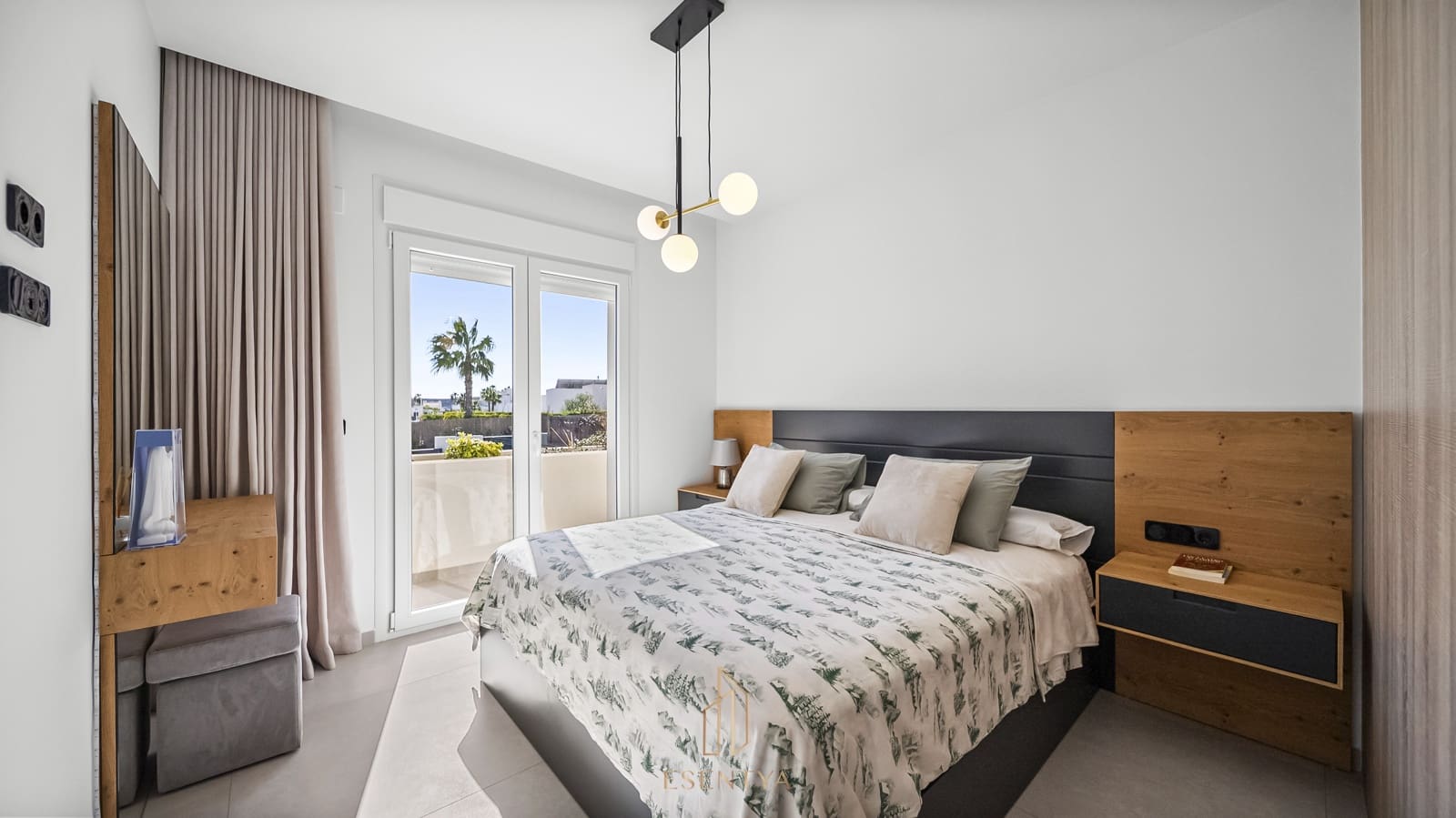 4 sypialnia Willa na sprzedaż w Algorfa z basenem garażem - 770 000 € (Ref: 9606432)