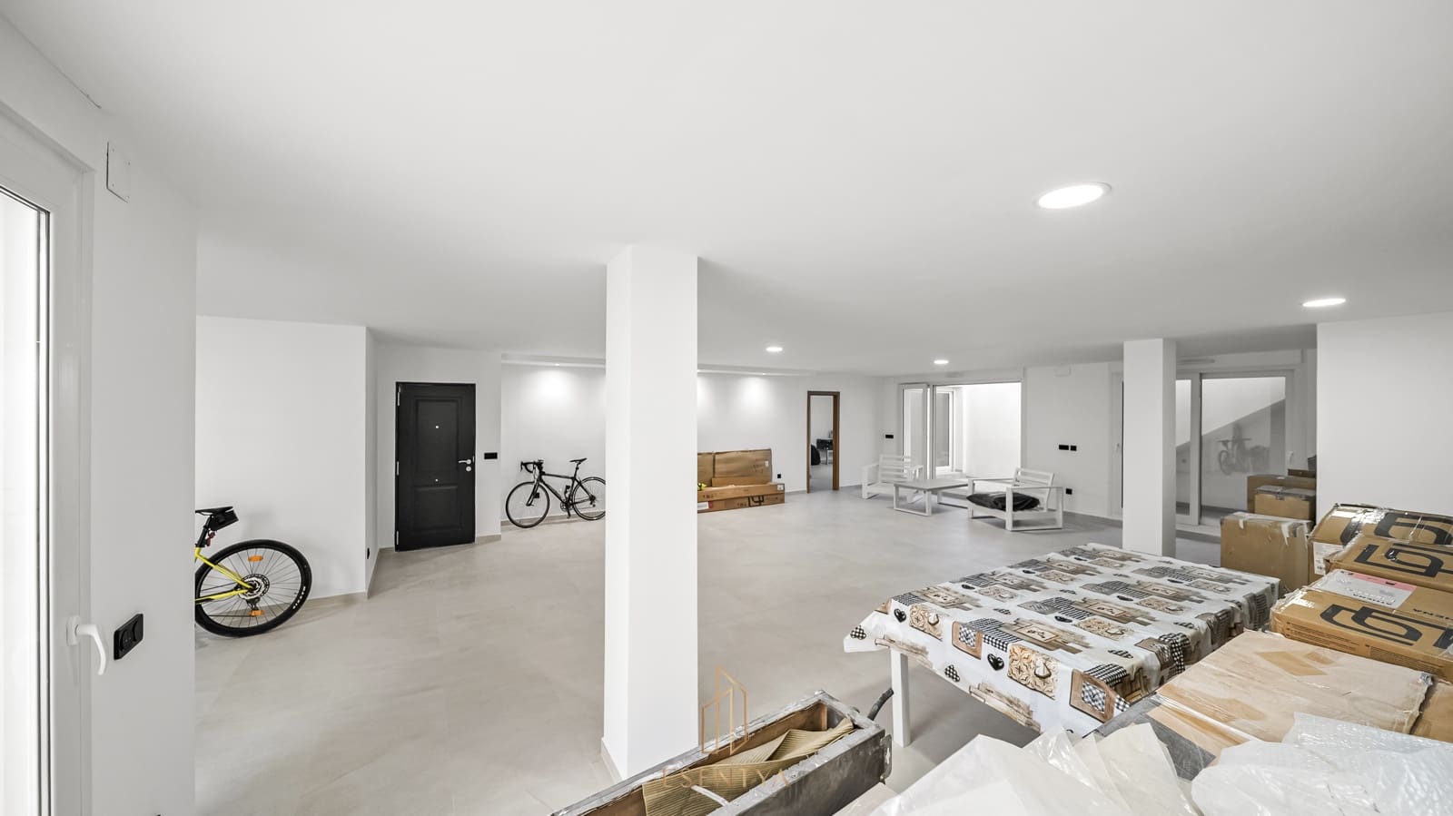 4 sypialnia Willa na sprzedaż w Algorfa z basenem garażem - 770 000 € (Ref: 9606432)