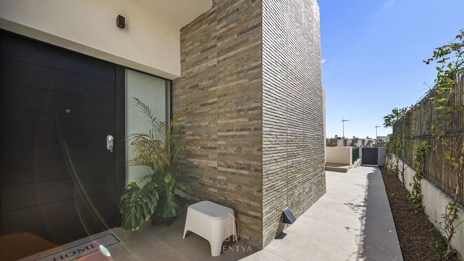 4 sypialnia Willa na sprzedaż w Algorfa z basenem garażem - 770 000 € (Ref: 9606432)