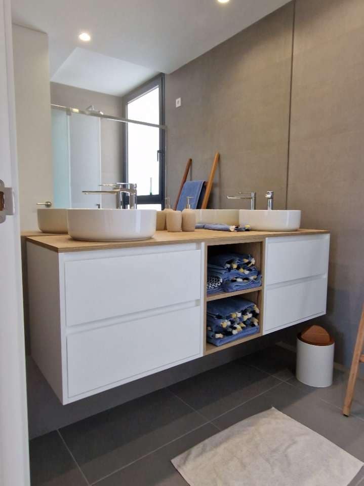 Apartamento de 3 habitaciones en Monforte del Cid en venta con piscina - 445.000 € (Ref: 9619130)